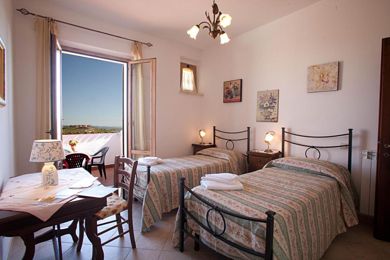 Casa Vacanze Santa Caterina Asciano Extérieur photo
