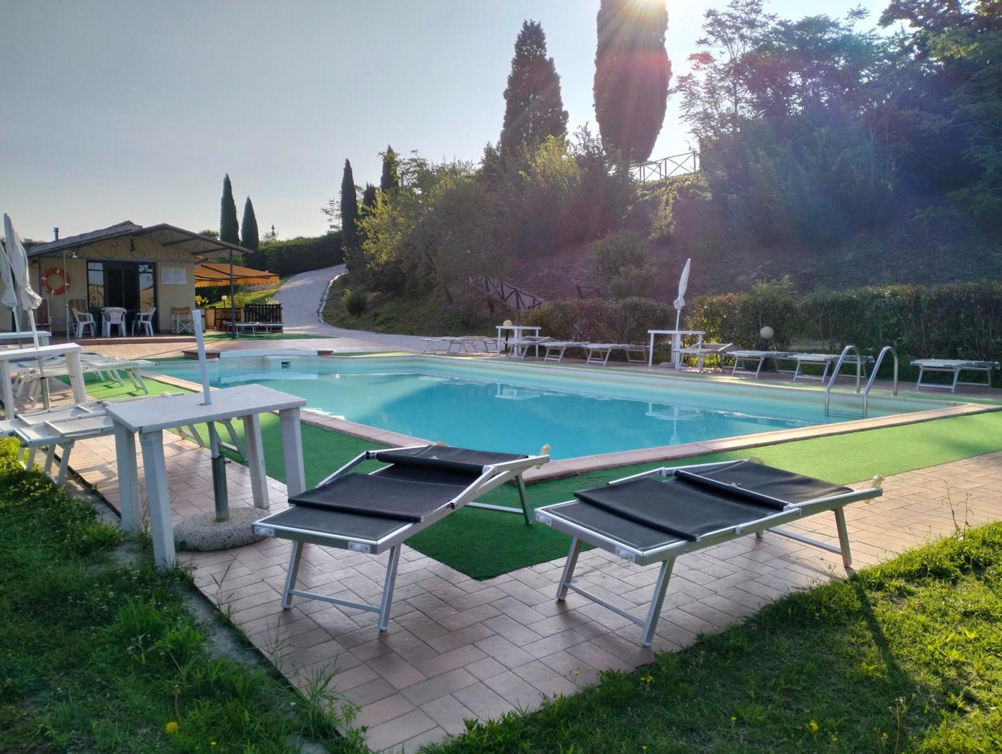 Casa Vacanze Santa Caterina Asciano Extérieur photo