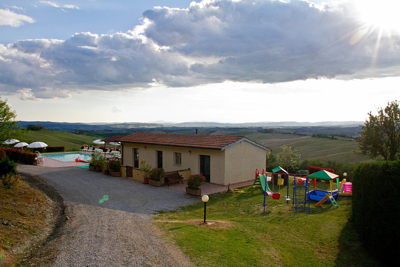 Casa Vacanze Santa Caterina Asciano Extérieur photo